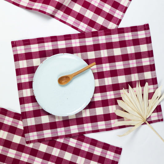 Abigail Plaid Placemat