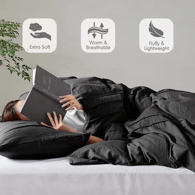 Full/Queen size Pre-Washed Pleated Microfiber Comforter Set in Black