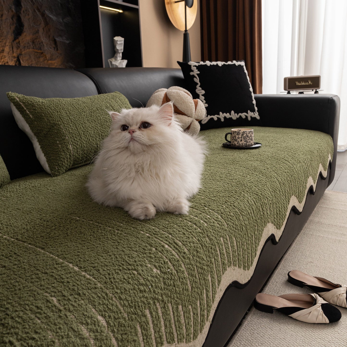 Textured Sofa Seat Cover with Wave Edge – Non-Slip, Washable Couch Throw Protector