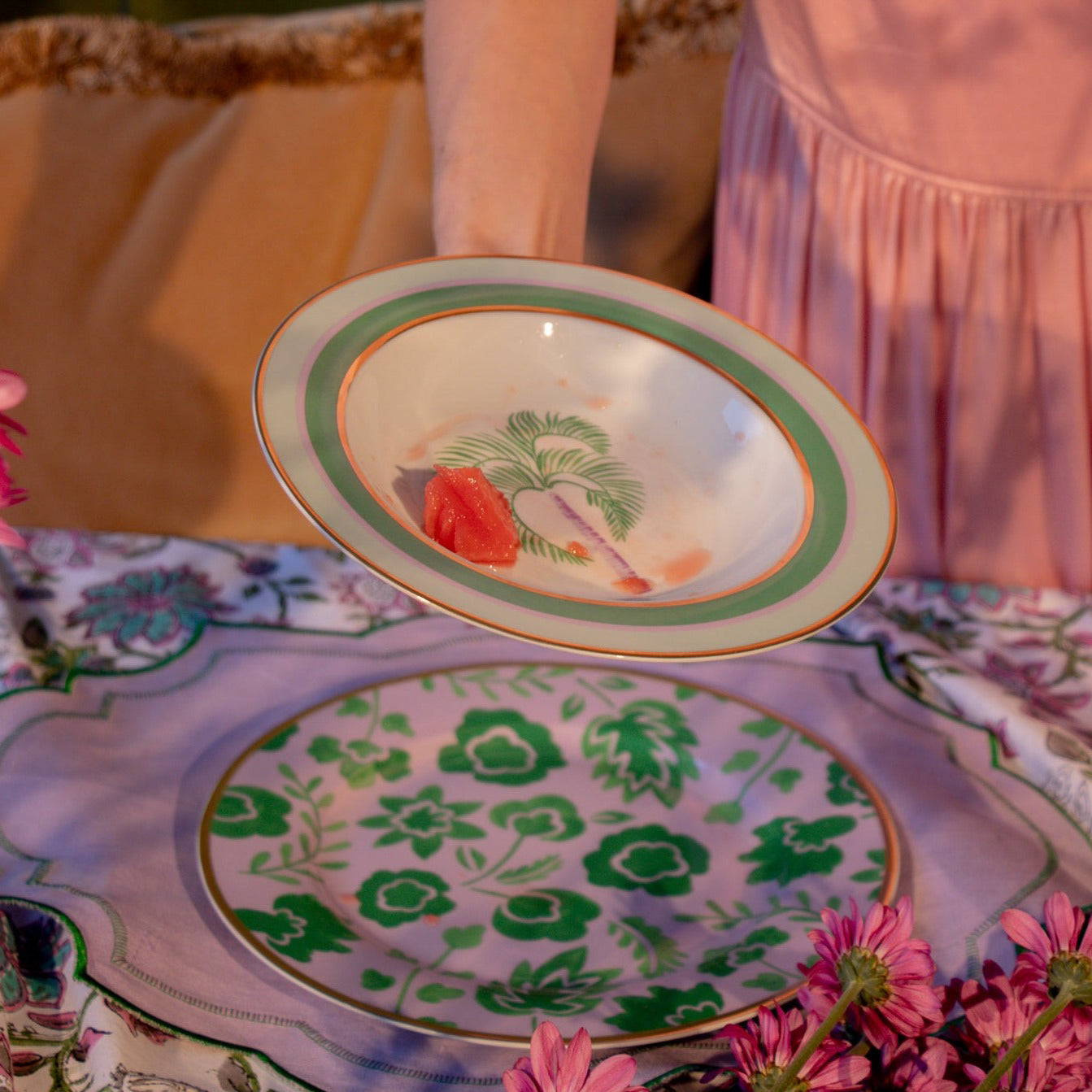 Bernadette Palm Soup Bowl - Set of 4 (+1 Bonus Bowl)