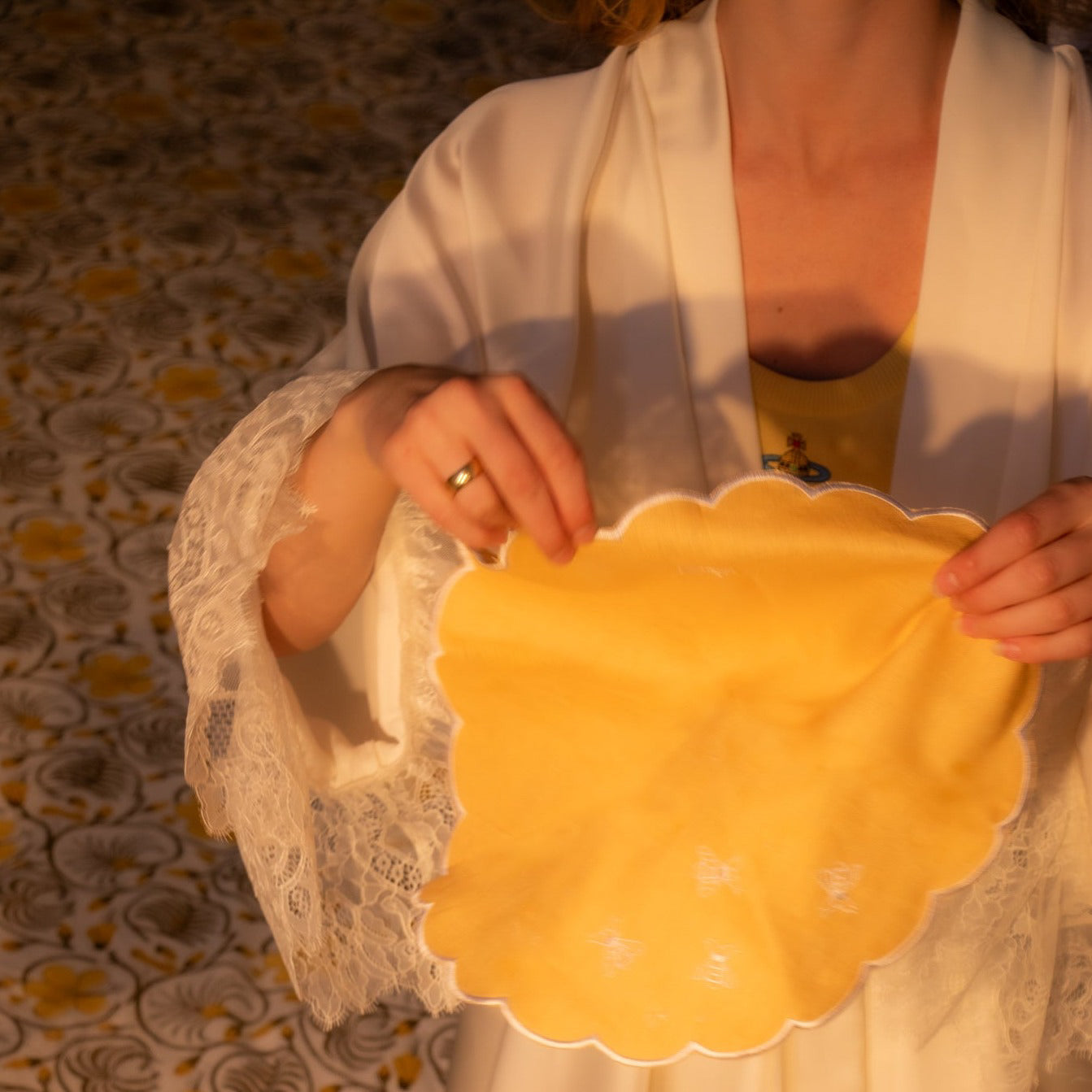 Bumble Voyage Napkin - Case of 12 Napkins