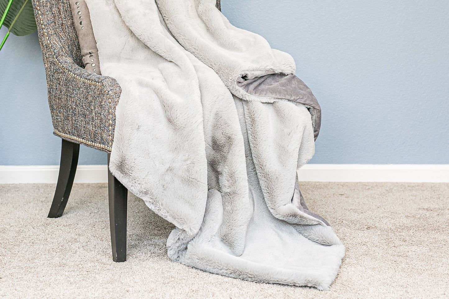 Luxury Avalanche Faux Fur Throw 60"x70"