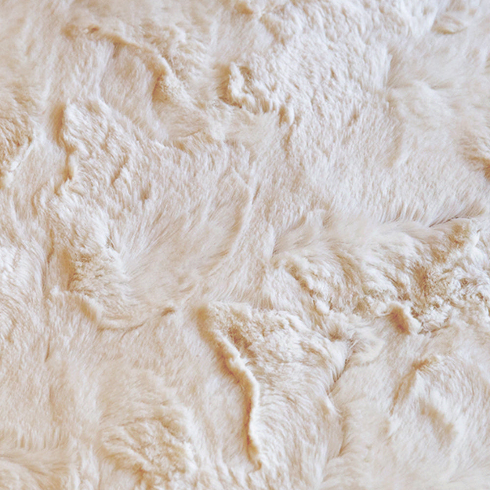 Set of 4 well mixed miss and match reversible sides furry throw pillowcase and insert 18"x18" square