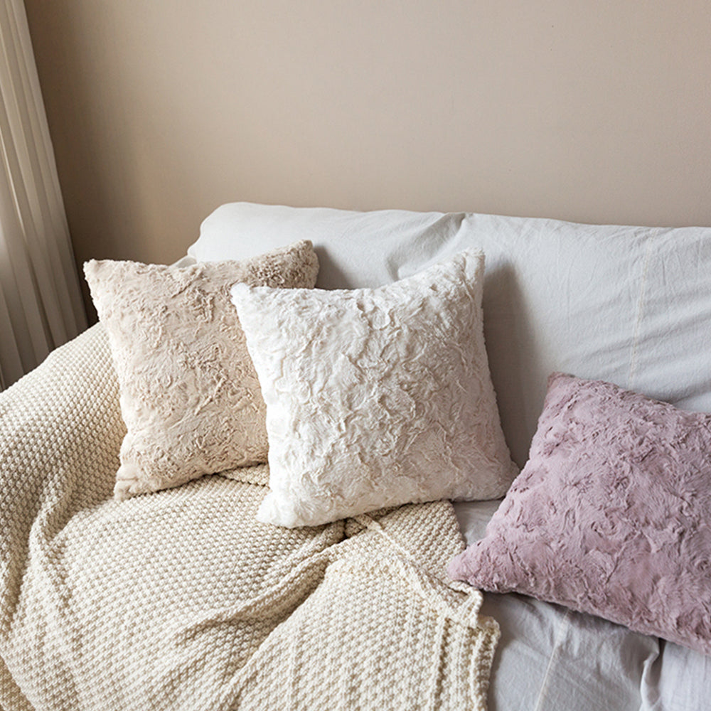 Set of 4 well mixed miss and match reversible sides furry throw pillowcase and insert 18"x18" square