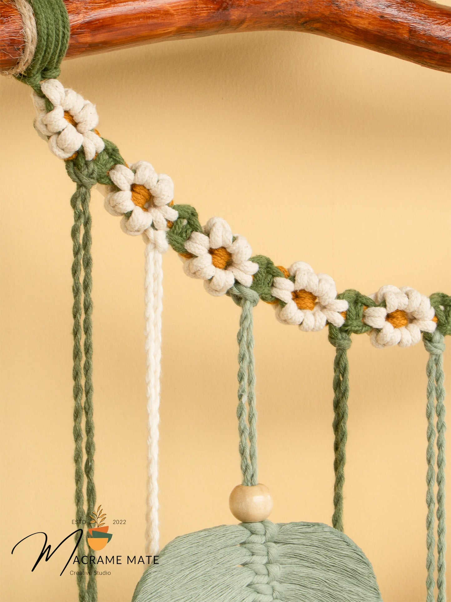 Coda Green Macrame Leaves with Flower Tassel