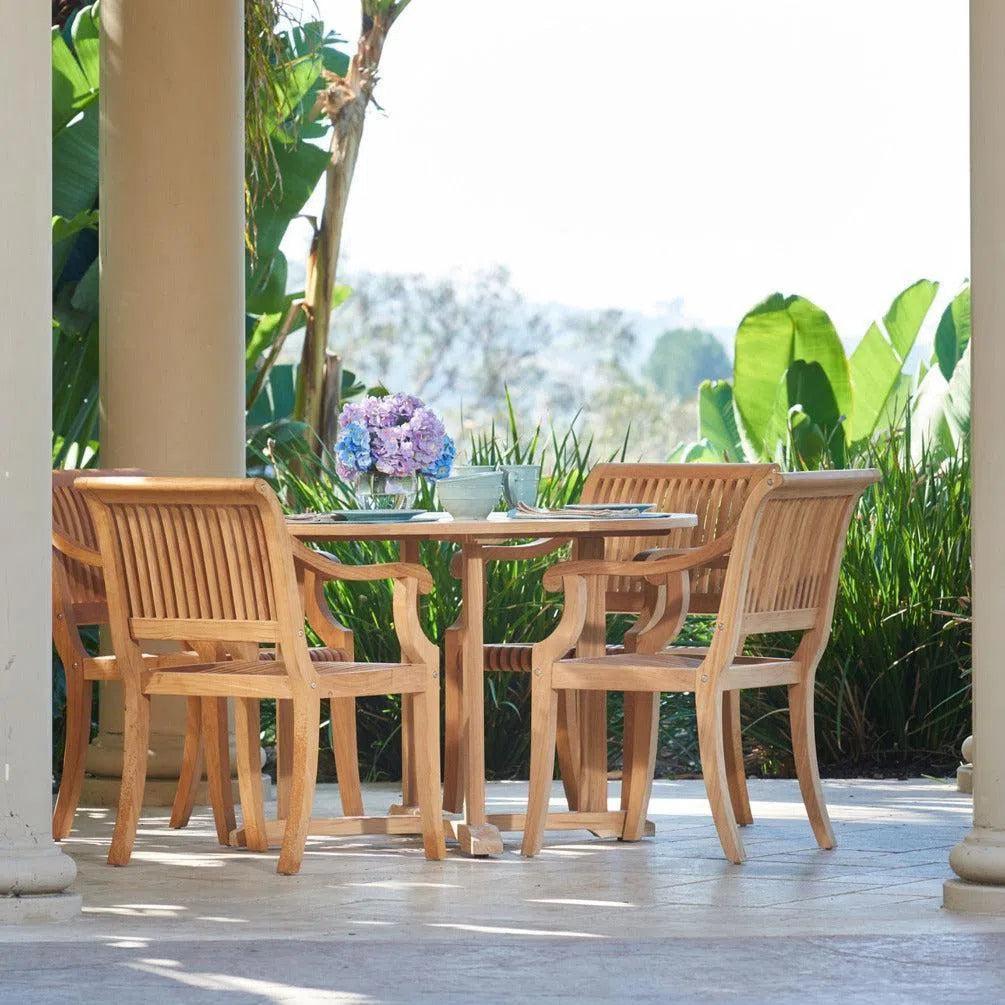Curtis 47.25-inch Round Outdoor Dining Table