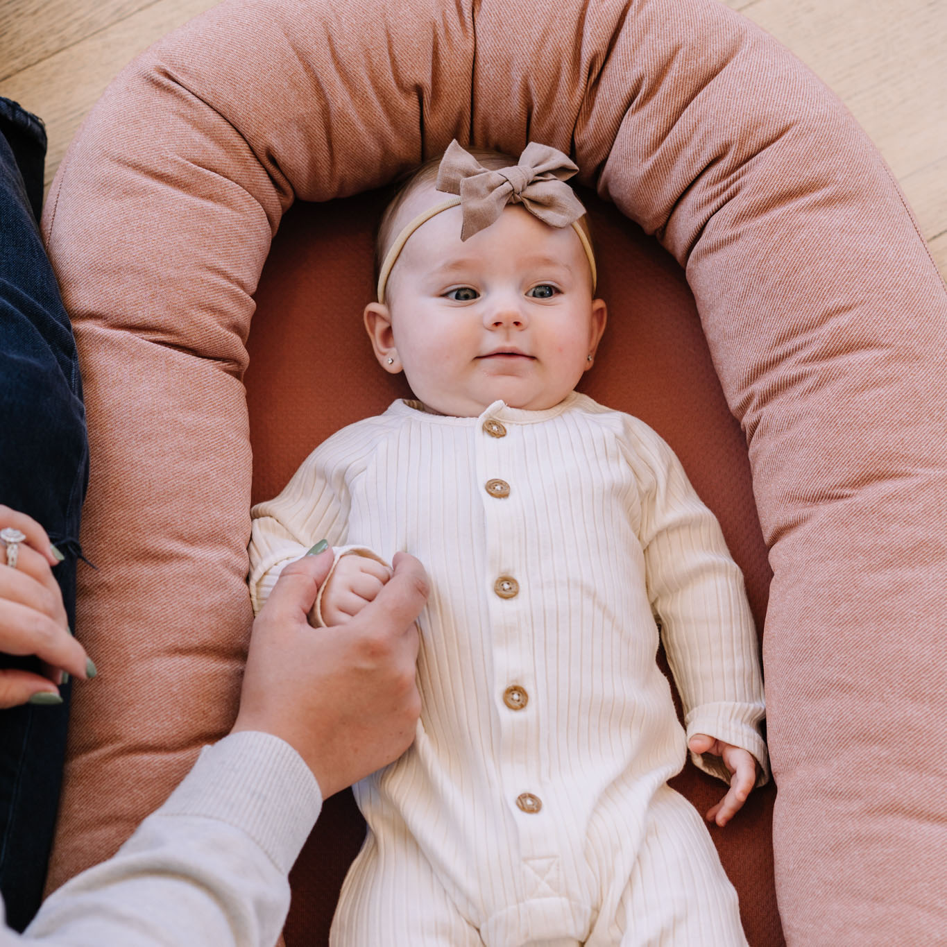 Snuzii 2-In-1 Infant Lounger