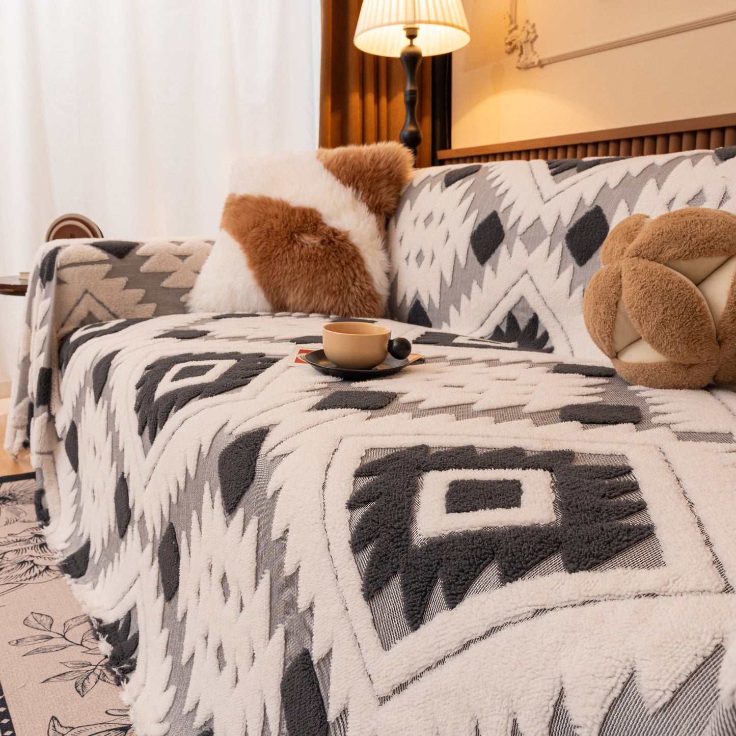Bohemian Tufted Sofa Cover, Soft Sherpa Fleece Throw Blanket with 3D Aztec Geometric