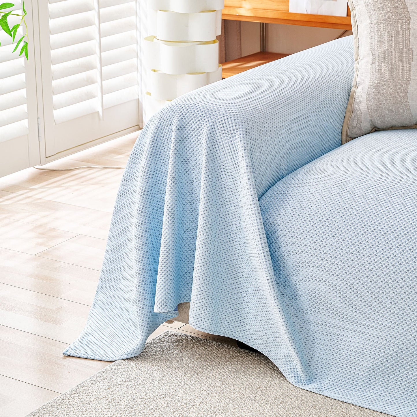 Cooling Ice Silk Knit Couch Cover, Breathable Pet Friendly Soft Throw Cover for Sofas