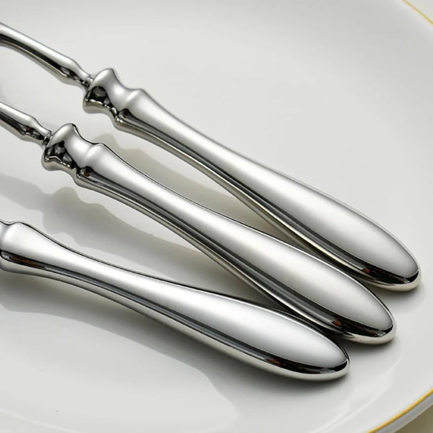 Eleanor Luxury Cutlery Set