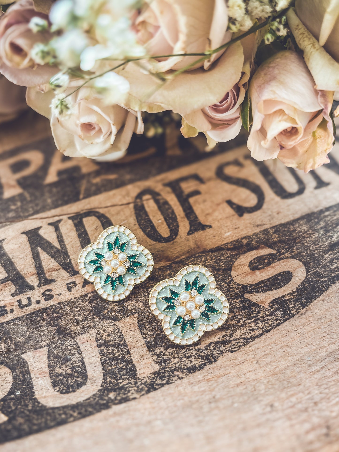 Beautiful Vintage Green and Pearl Stud Earrings