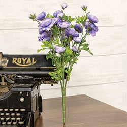Lilac Ranunculus Bush - 18"