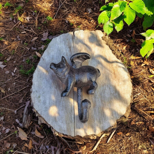Playful Cast Iron Flying Pig Hook (Left Facing), Quirky Wall Accent