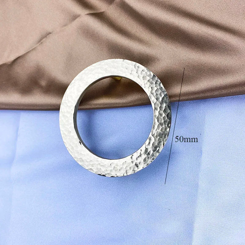 Round Hammered Brass Wardrobe Handles – Modern Knobs for Drawers, Dressers, and Cabinets (Circle & Semi-Circle)