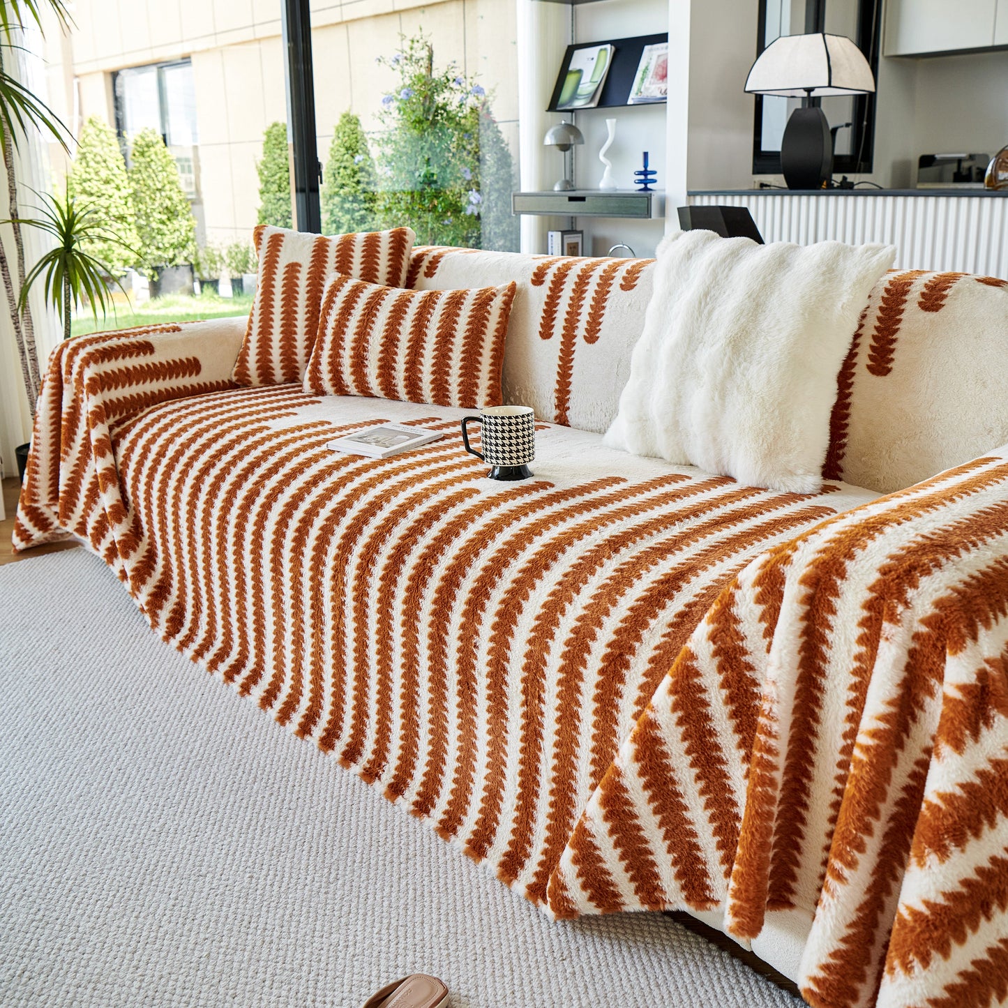 Warm Faux Fur Luxury Sofa Throw Blankets, Soft Cozy Thick Plush Shaggy Blankets for Couch Chair Bed