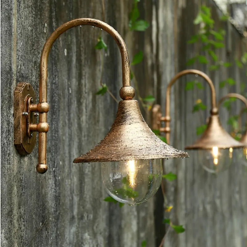 Vintage Outdoor Wall Light - European Villa Sconce Lamp with E27 Socket, Waterproof Garden and Doorway Lighting, ZM1022