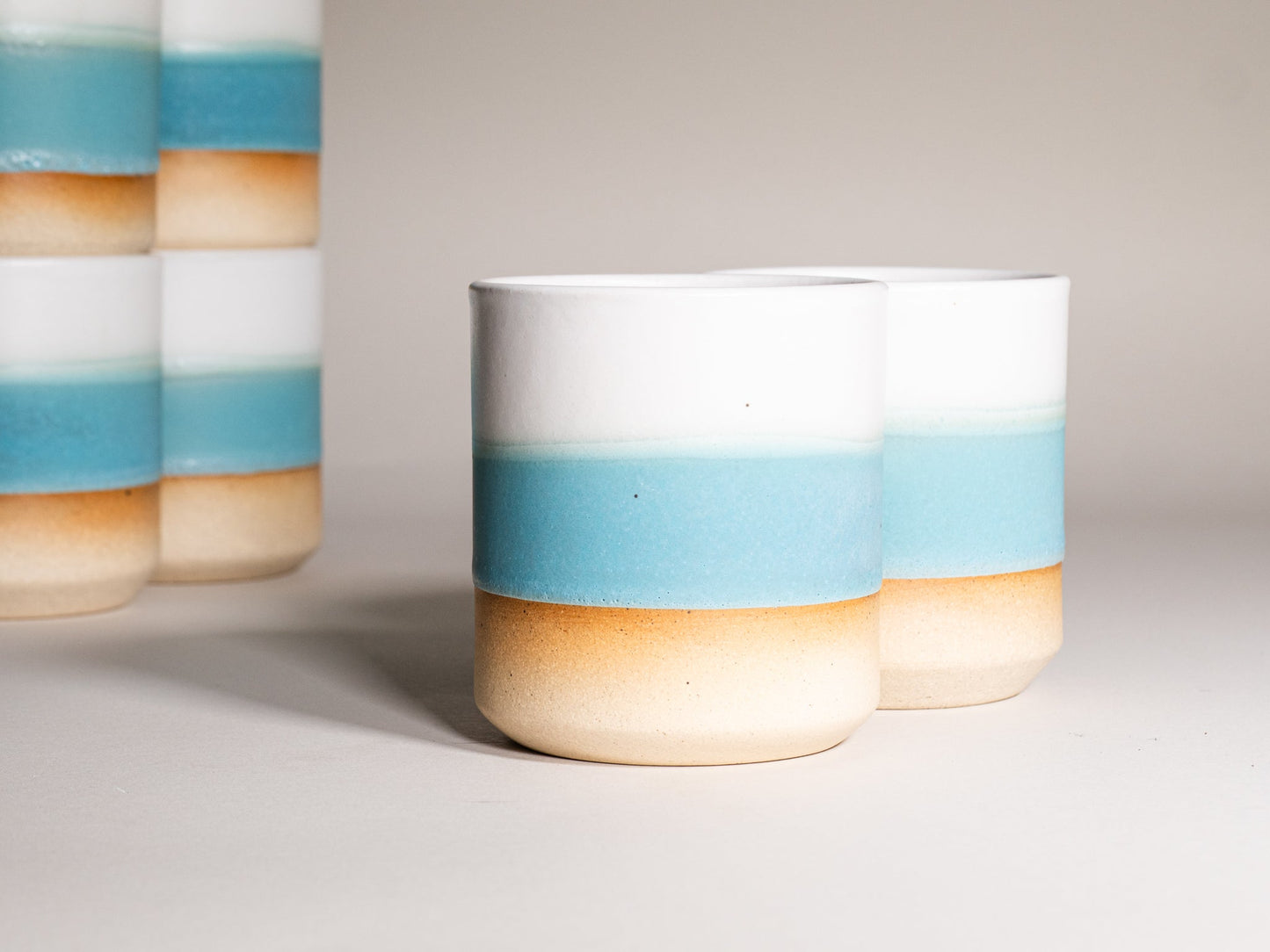 Smoothie Cup Turquoise White 14 oz Stoneware