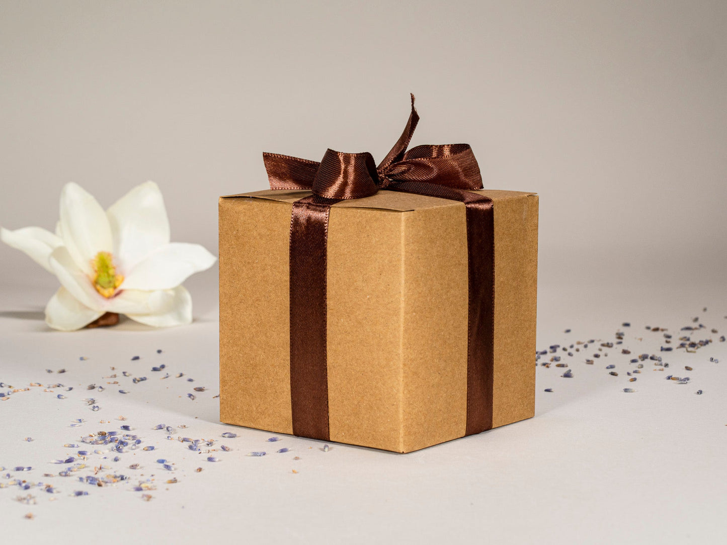 Gift Set: 14 oz cup and 5.5 oz cup in Ice Blue White Stoneware