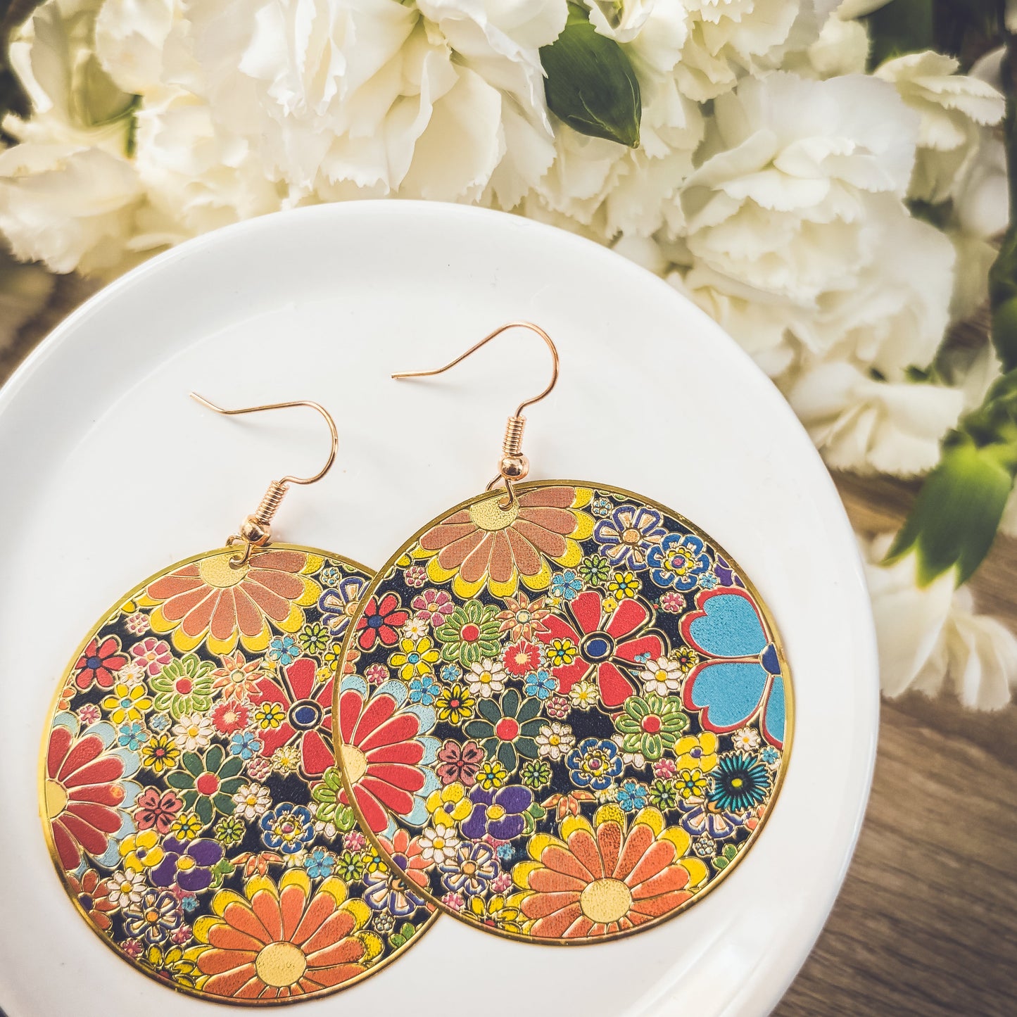 Fun Retro Flower Circle Earrings