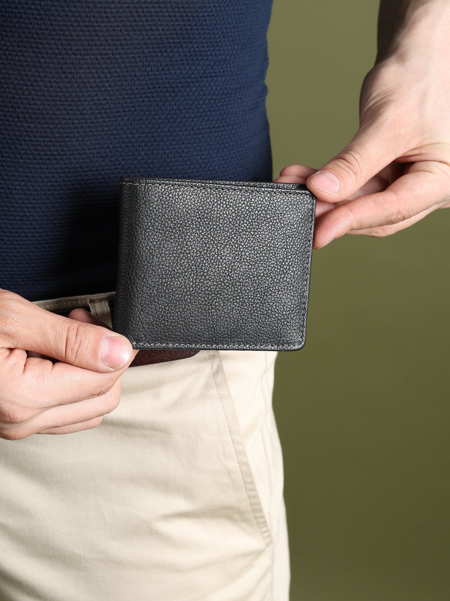 Black Textured Leather Mens Wallet