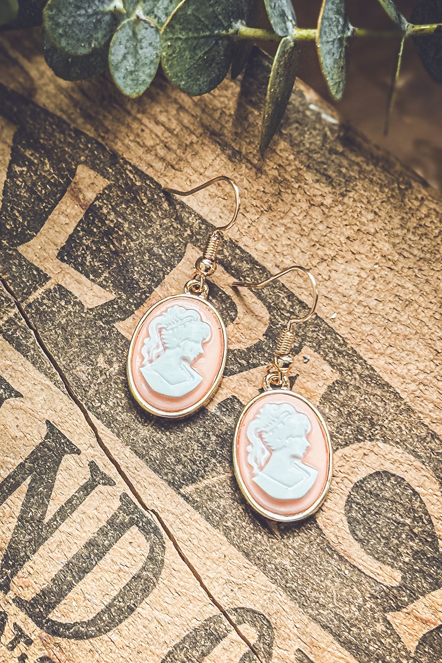 Beautiful Cameo Silhouette Earrings
