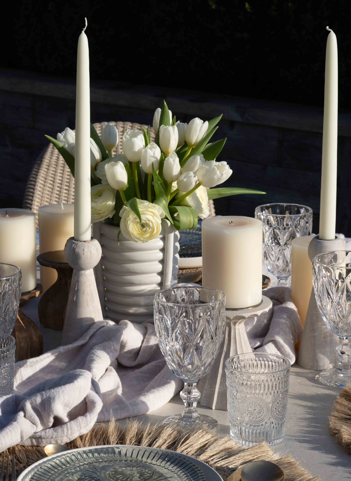 BLEACHED TALL WOOD PILLAR CANDLE HOLDER