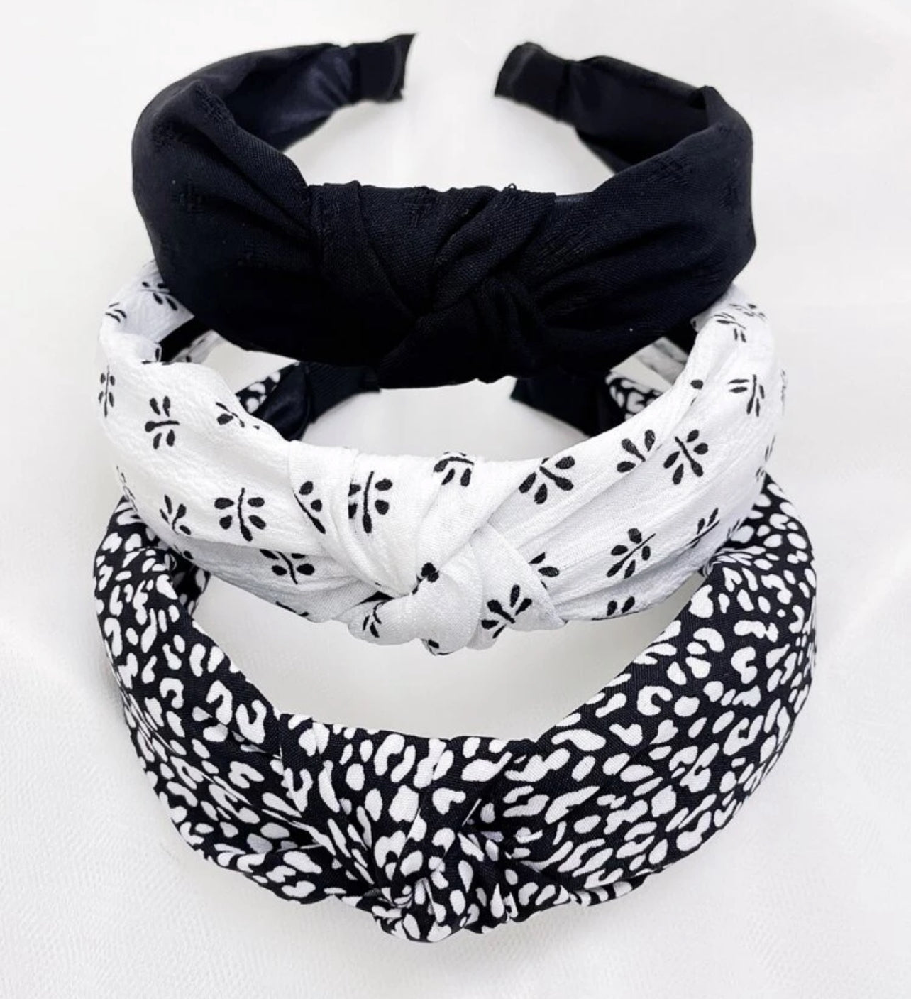 Beautiful Knotted Headband