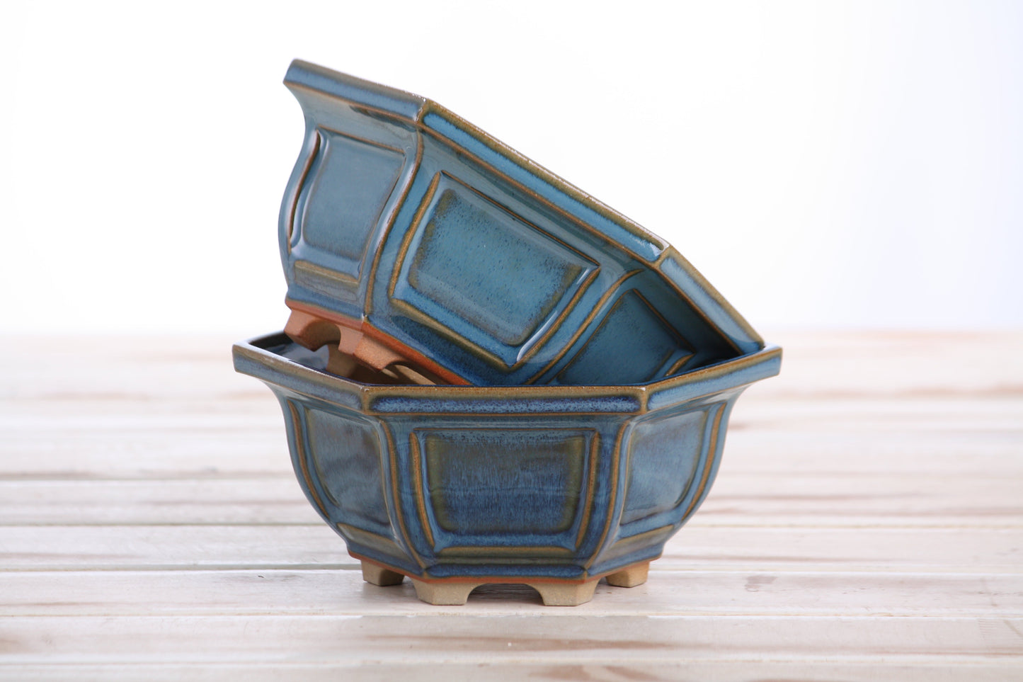 Willow Bonsai Ceramics Hexagonal Windowed Bonsai Pot 5 Inch – Semi‑Cascade Planter, High‑Fired Frost‑Proof Stoneware with Drainage & Wiring Holes, Handmade in USA (Peacock 2025)