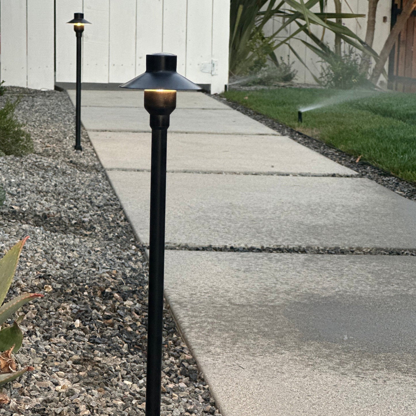 BPLP09 Tulay SH 18" Black Brass Path Light Low Voltage Outdoor Lighting