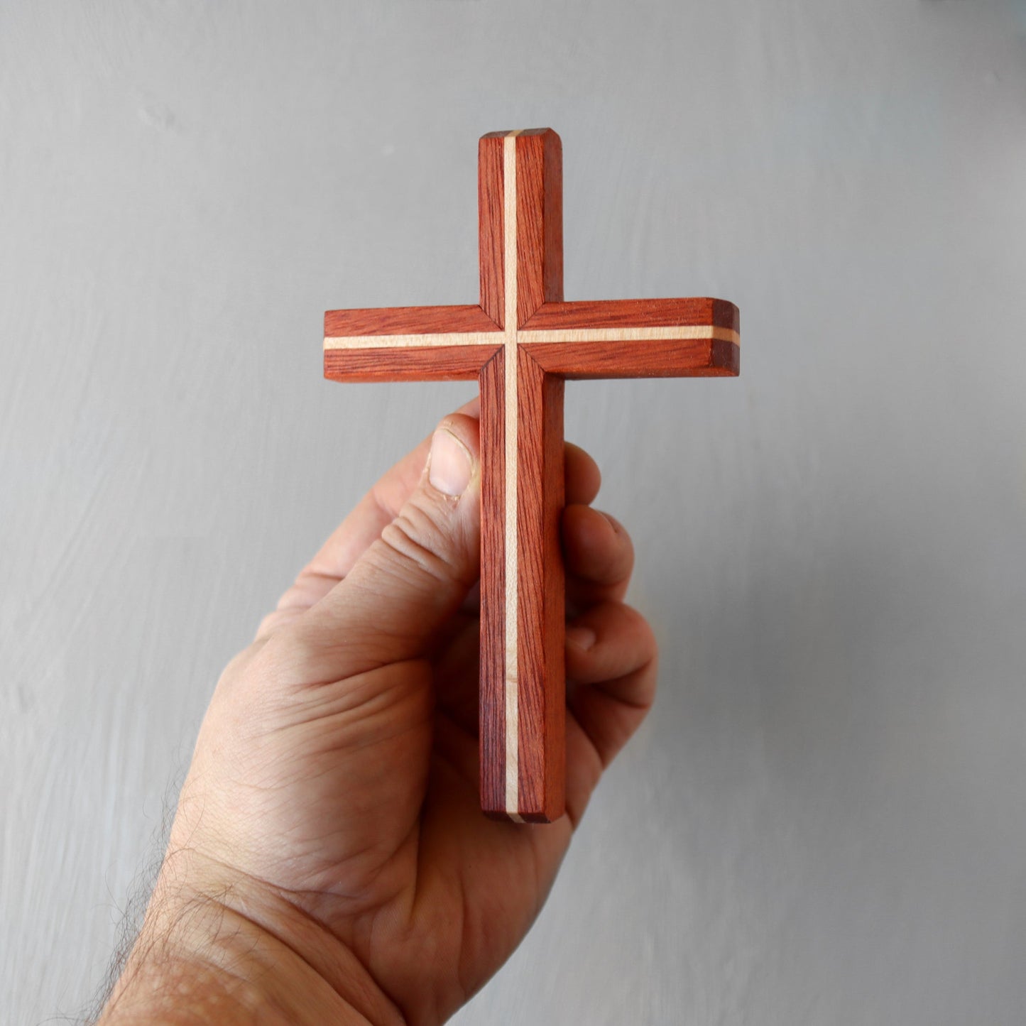 The Thinline Cross