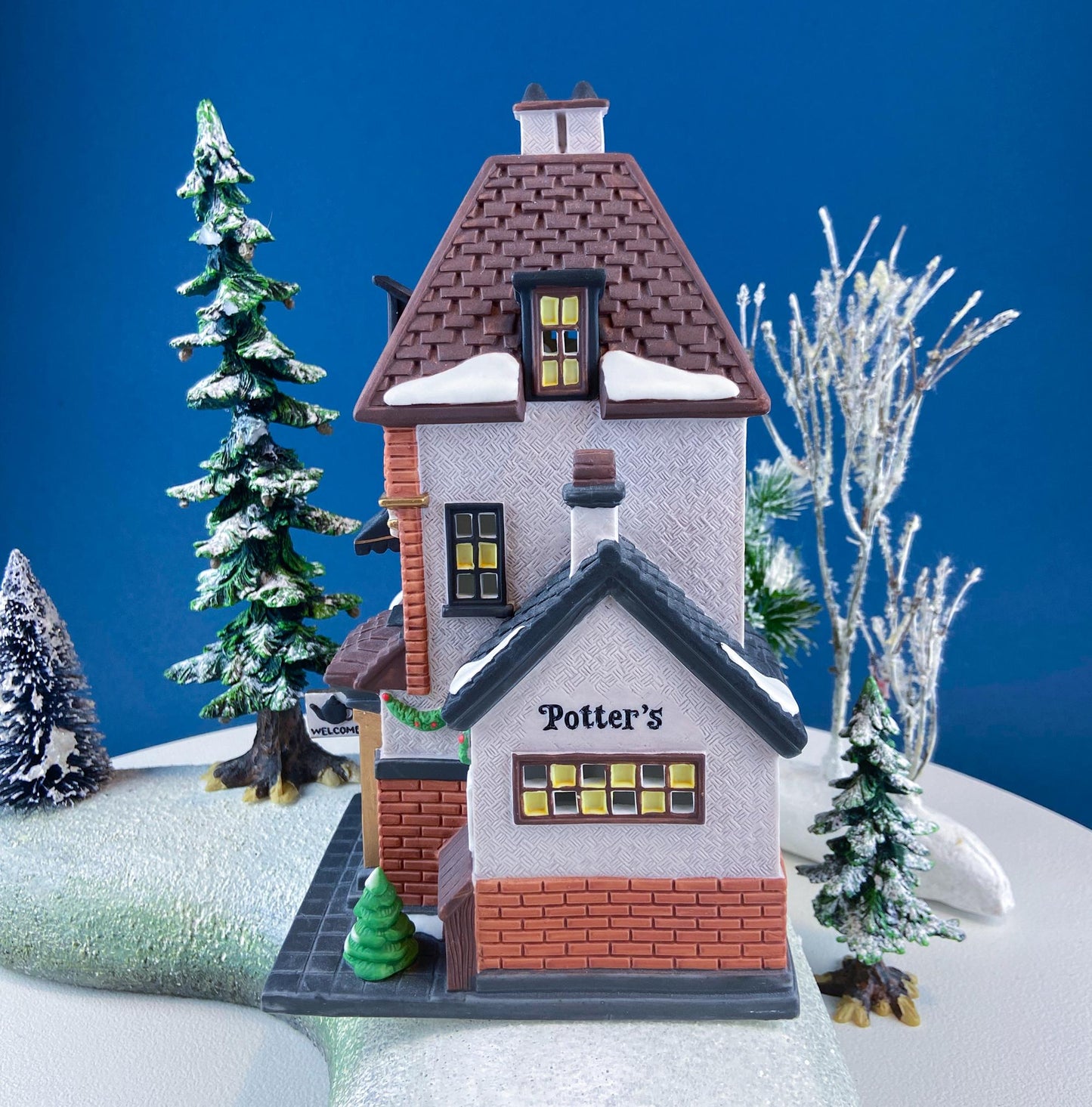Illuminated Christmas Village Tea Seller House by Dept 56. Christmas in the City. Magical Holiday Home Retail Decor. Gift for Tea Lover.