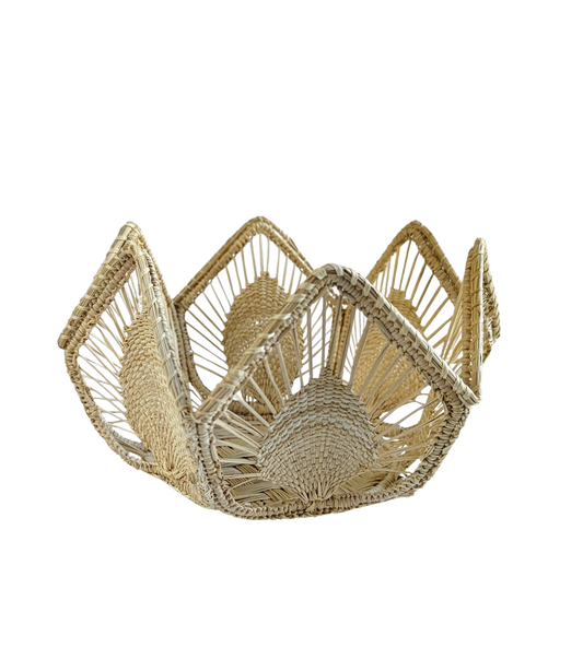 Petals Medium Handwoven Iraca Basket