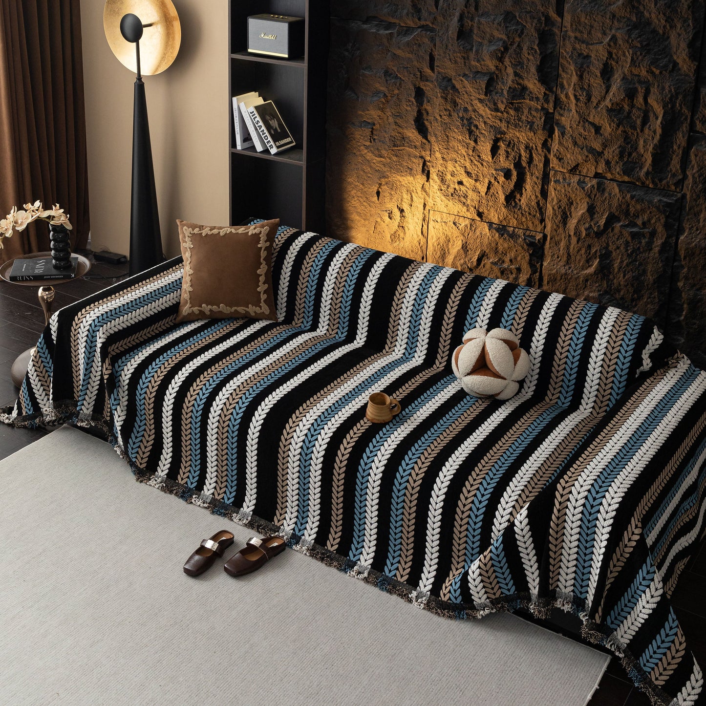 Cozy Decorative Throw Blanket for Couches, Boho Plush Woven Sofa Cover with Stripes