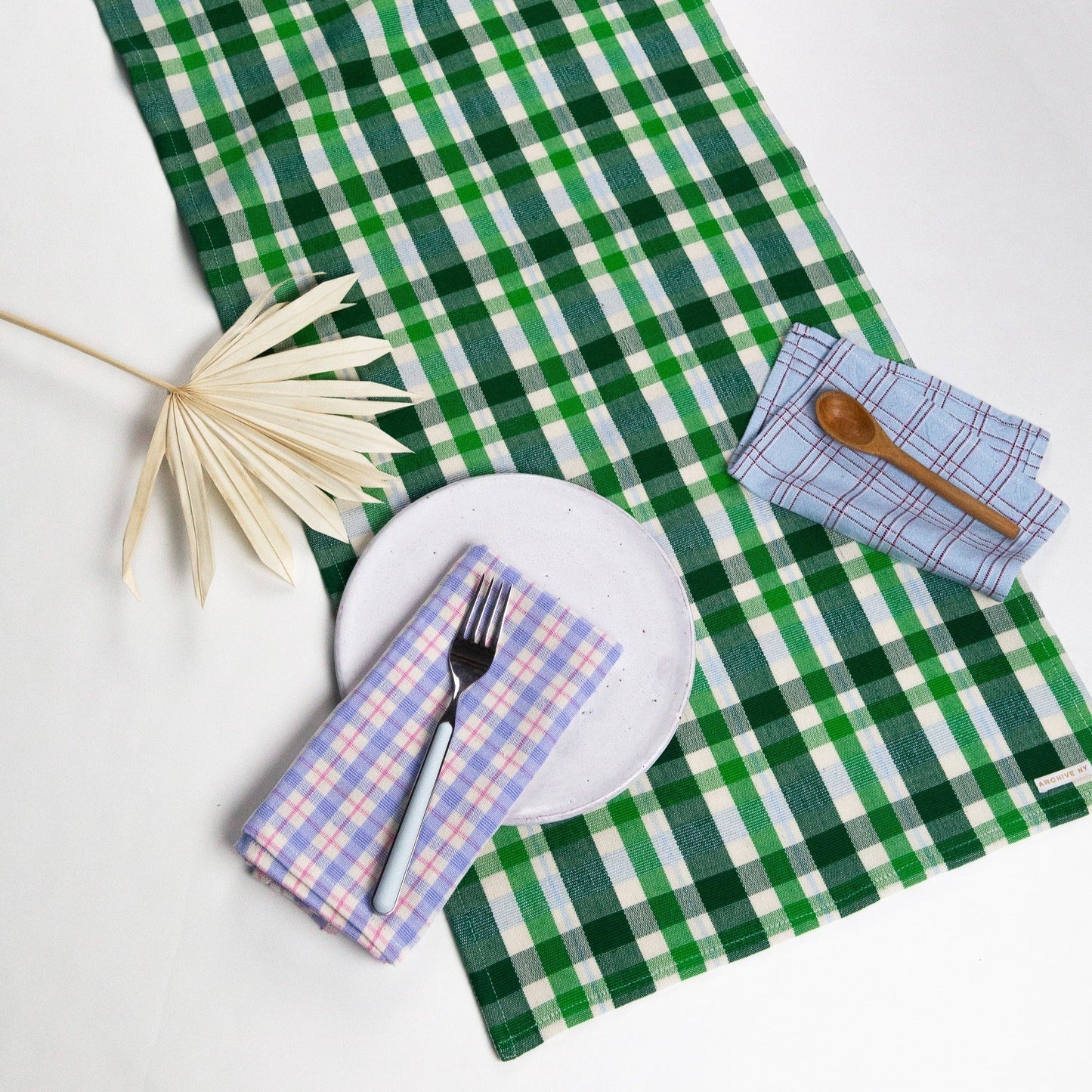 Josefina Plaid Runner