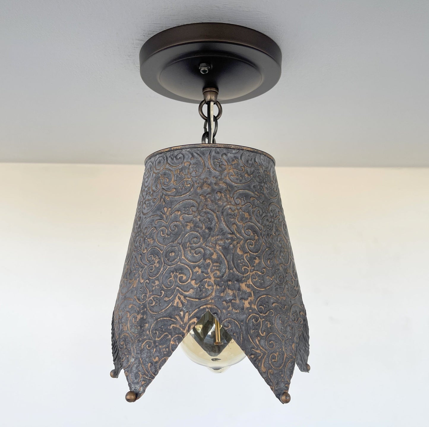 Jubilant FARMHOUSE BARN Ornate Ceiling Light