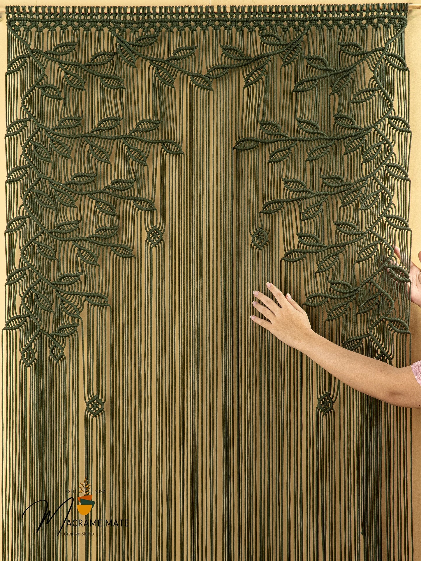 Juno Dark Green Macrame Leaf Door Curtain