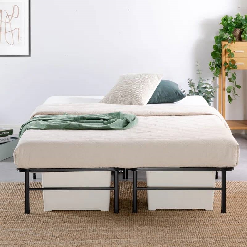 King size Metal Bed Frame with Bamboo Wood Slats