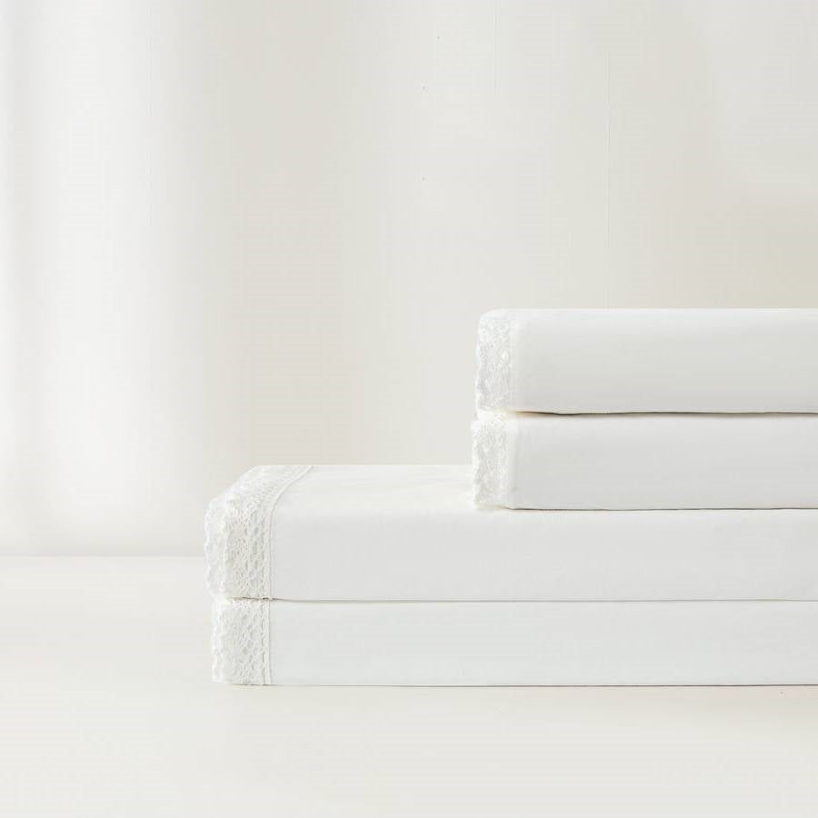 King Size 4 Piece 100-Percent Cotton Sheet Set in White with Lace Trim