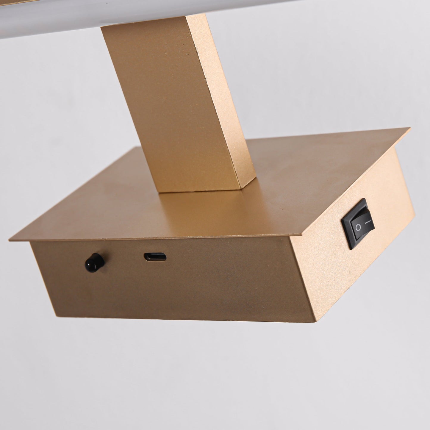 Battery-powered LED Mirror Vanity Light with Remote Control