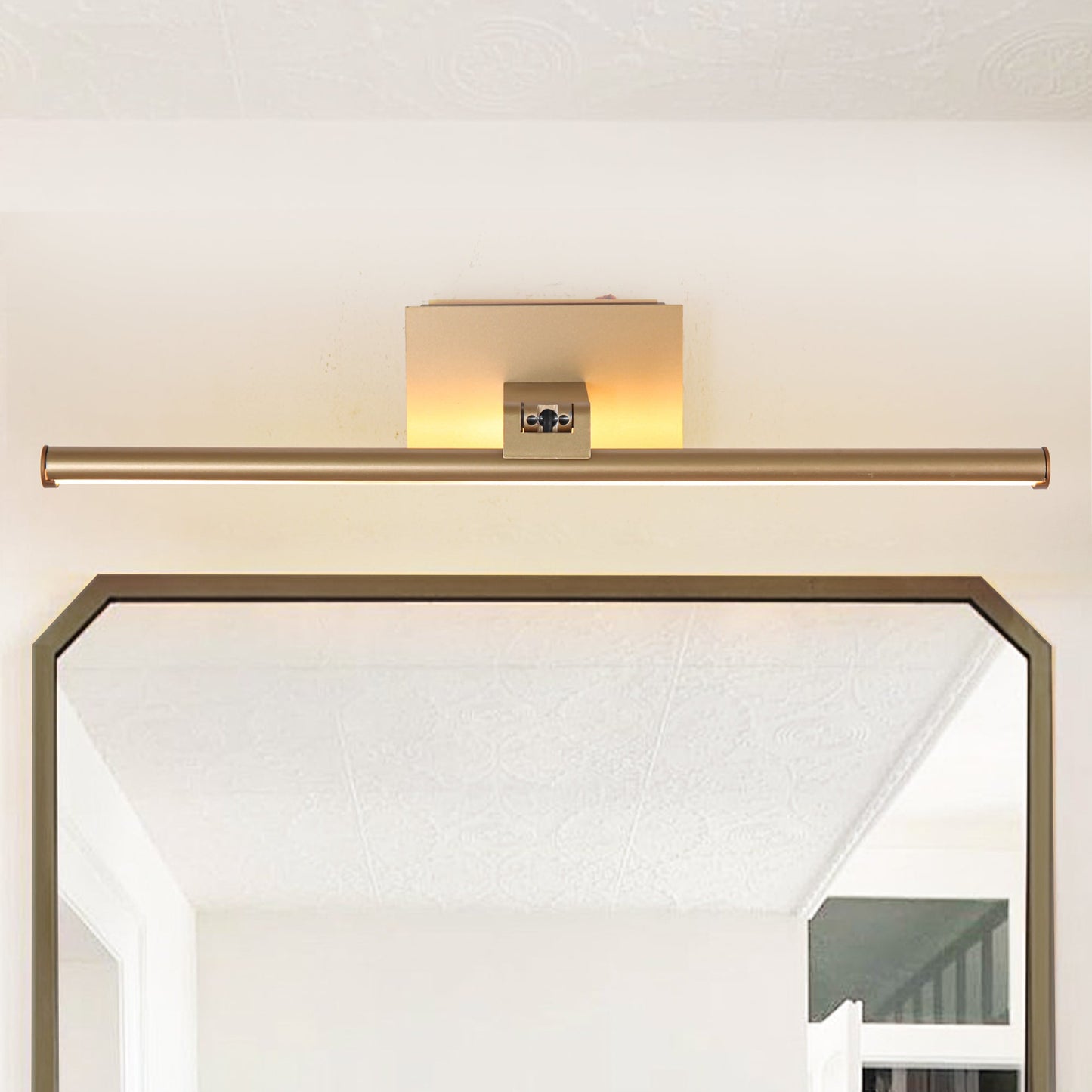 Battery-powered LED Mirror Vanity Light with Remote Control