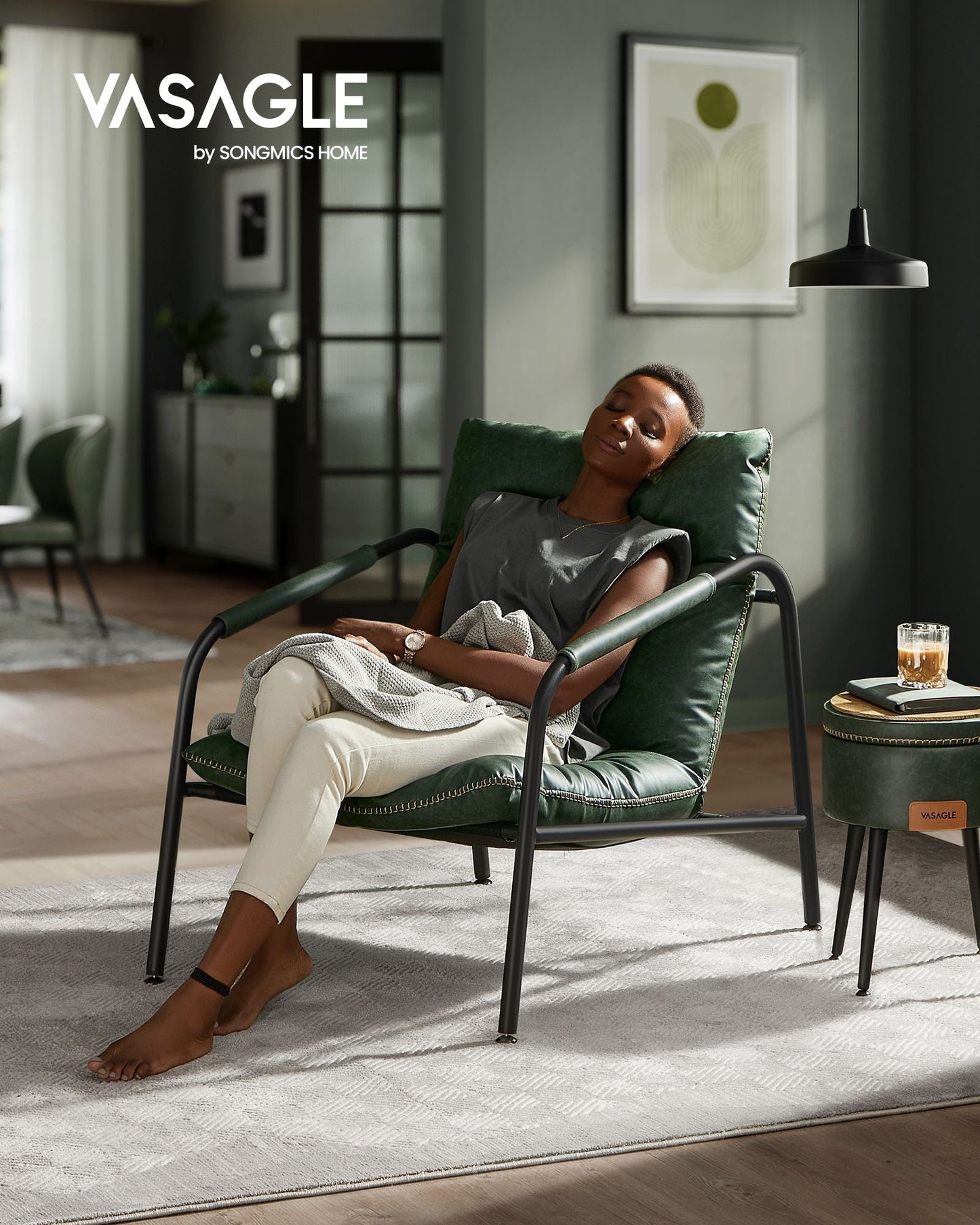 EKHO Collection - Accent Chair with Sleek Frame