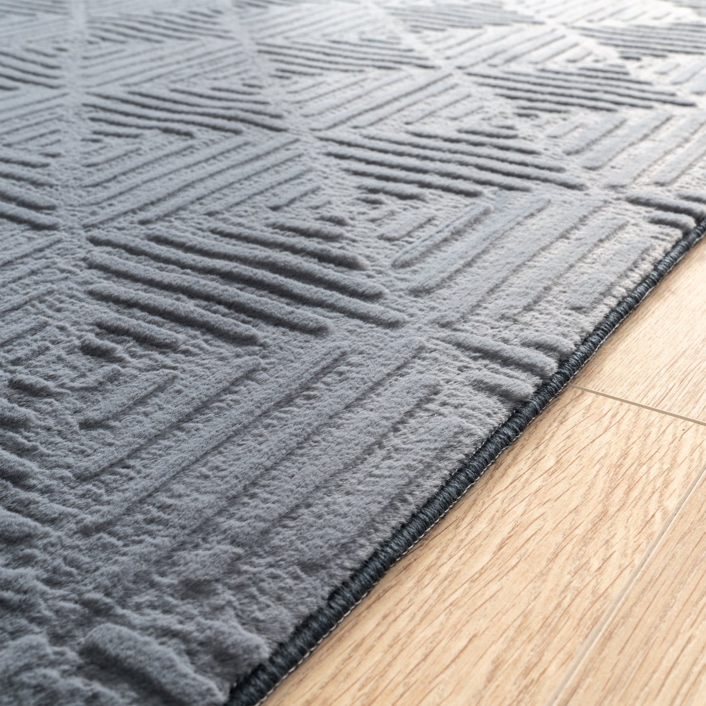 Soft Washable Area Rug Aspen with High-Low Pattern