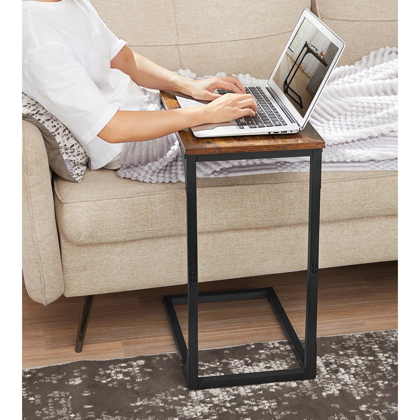 Set of 2 C-Shaped End Table