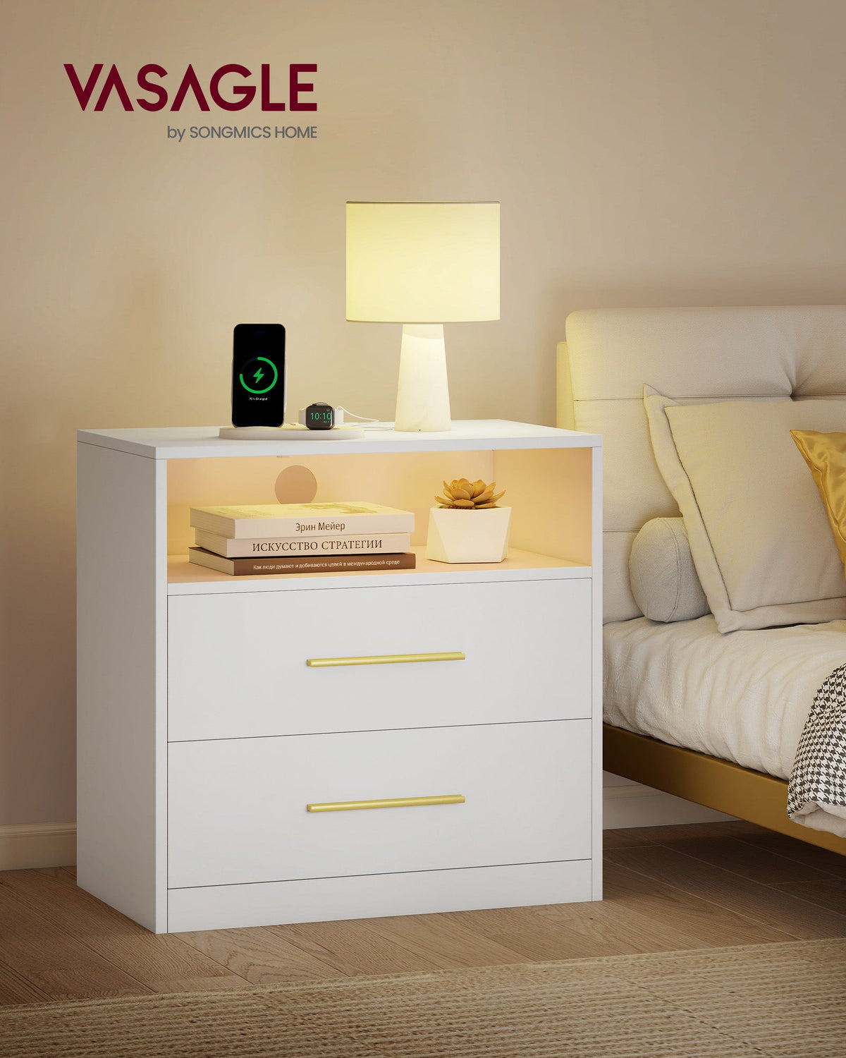 CUSTOS Collection - Set of 2 Nightstands with Charging Station