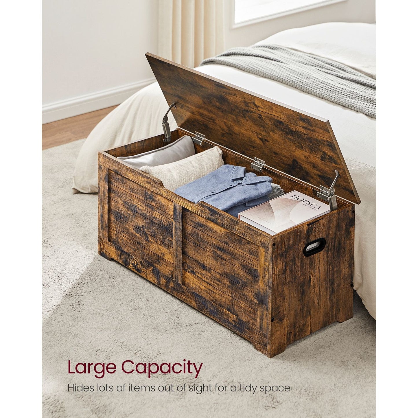 Storage Chest with 2 Safety Hinges