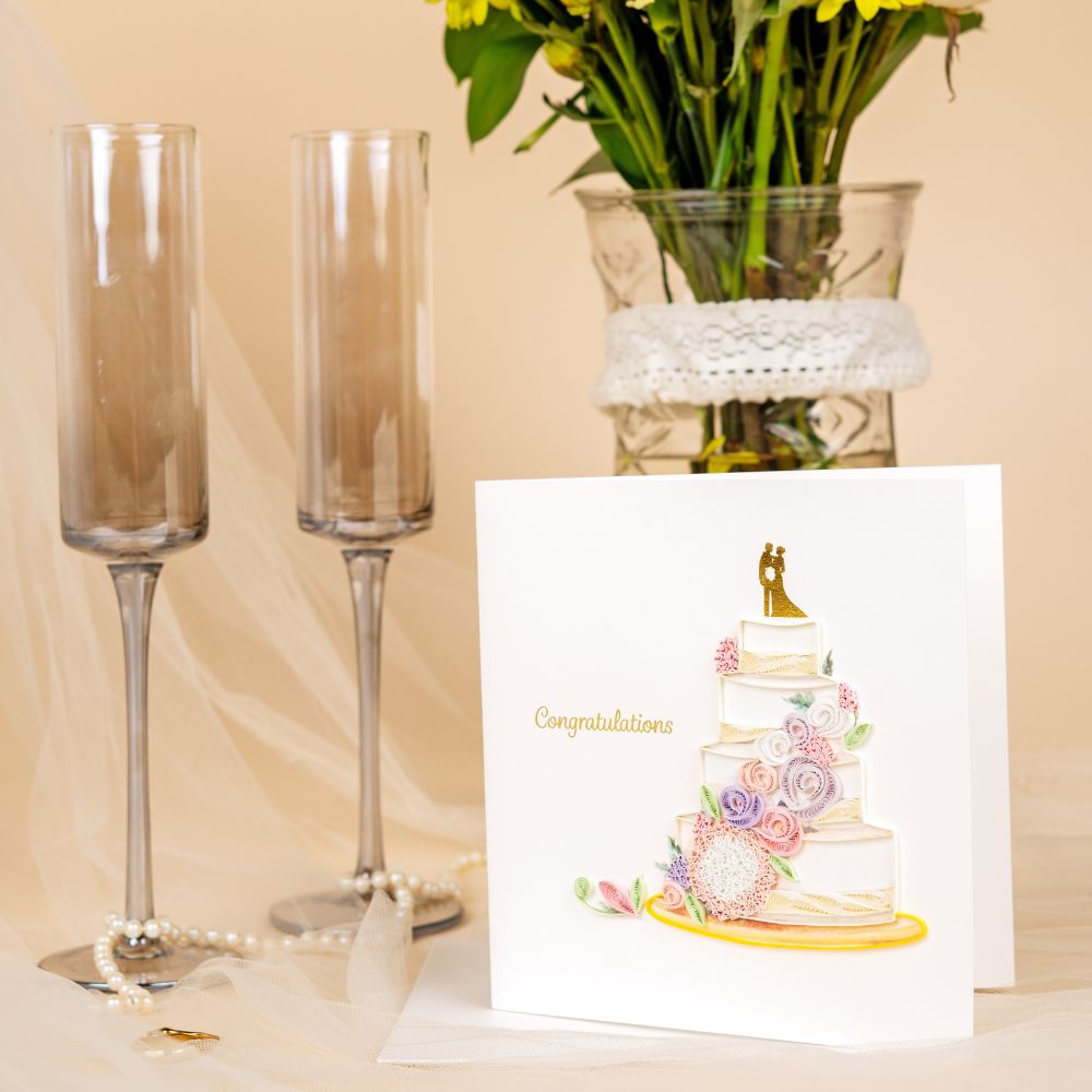 Floral Wedding Cake Quilled Greeting Card