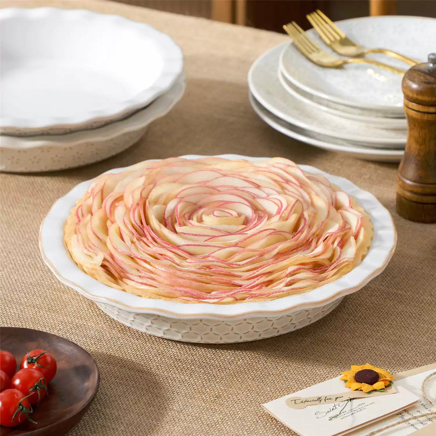 Lydia Fluted Pie Pan