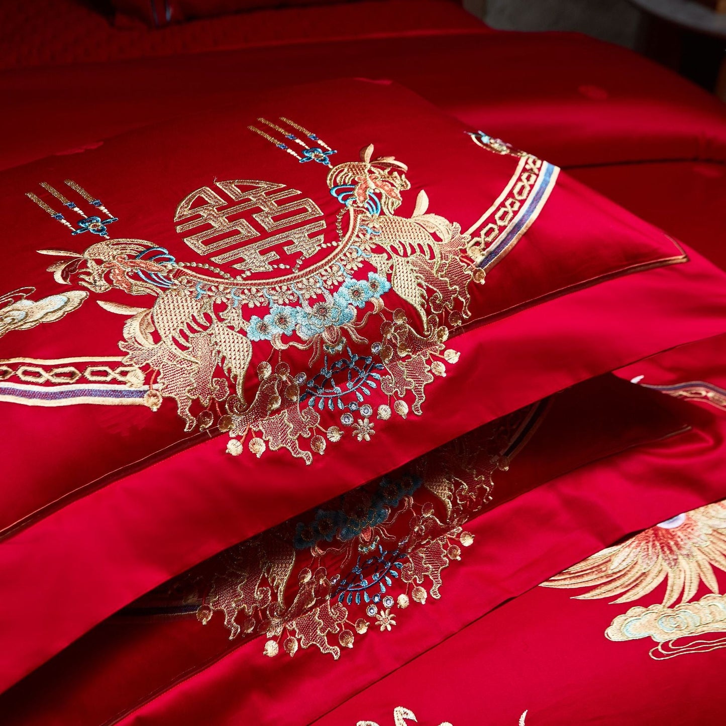 Luxury Embroidery Dragon & Phoenix Wedding Duvet Cover Set