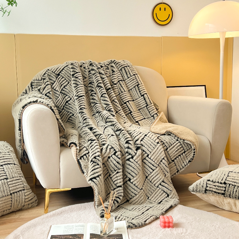 Luxury Faux Rabbit Fur Flannel Throw Blanket