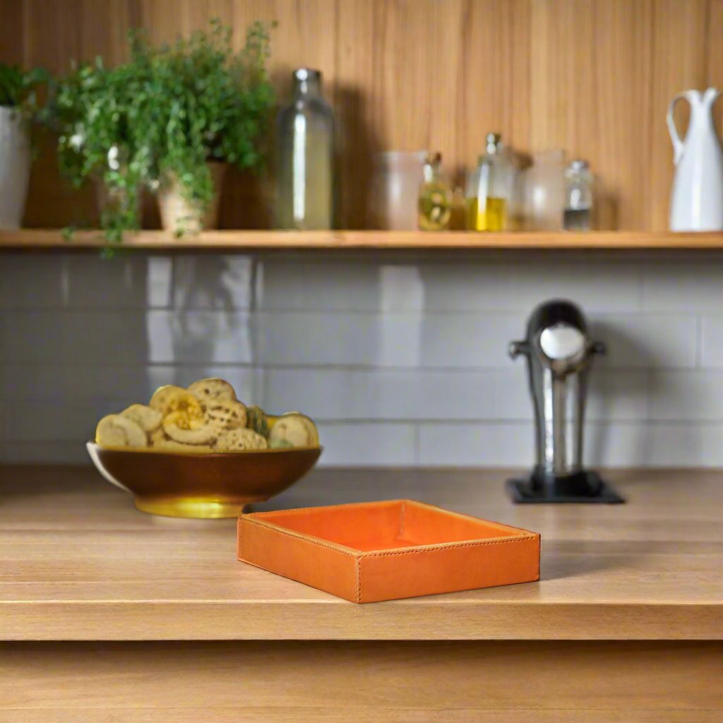 Monedas | Cedar Wood + Leather Valet Tray